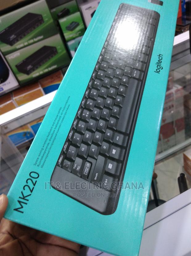 Logitech Mk220 Wireless Keyboard and Mouse Combo