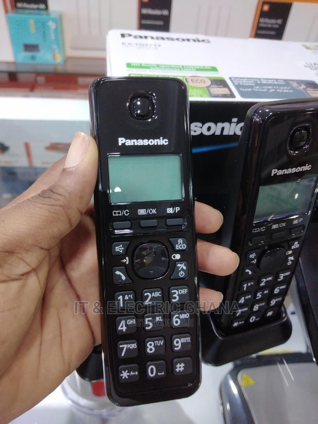 Panasonic Kxtg2713 Digital Cordless Phone With 3 Headsets photo 2