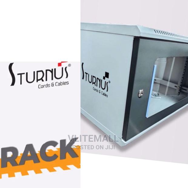 Sturnus 9U Rack · Photo 2