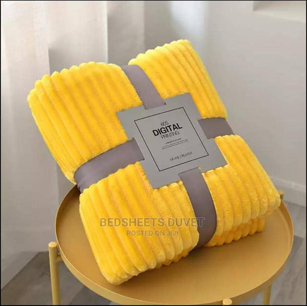 Luxury Blanket · Photo 2