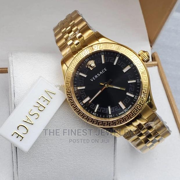 Versace Gold Bracelet Watch · Photo 2