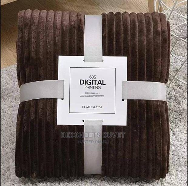 Coffee Brown Blanket · Photo 2