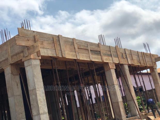 Slabs/Decking/Metals/Wood/Props/Plywood/Scaffold/Accra/Ghana