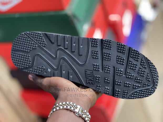 Airmax 90 Surplus · Photo 4