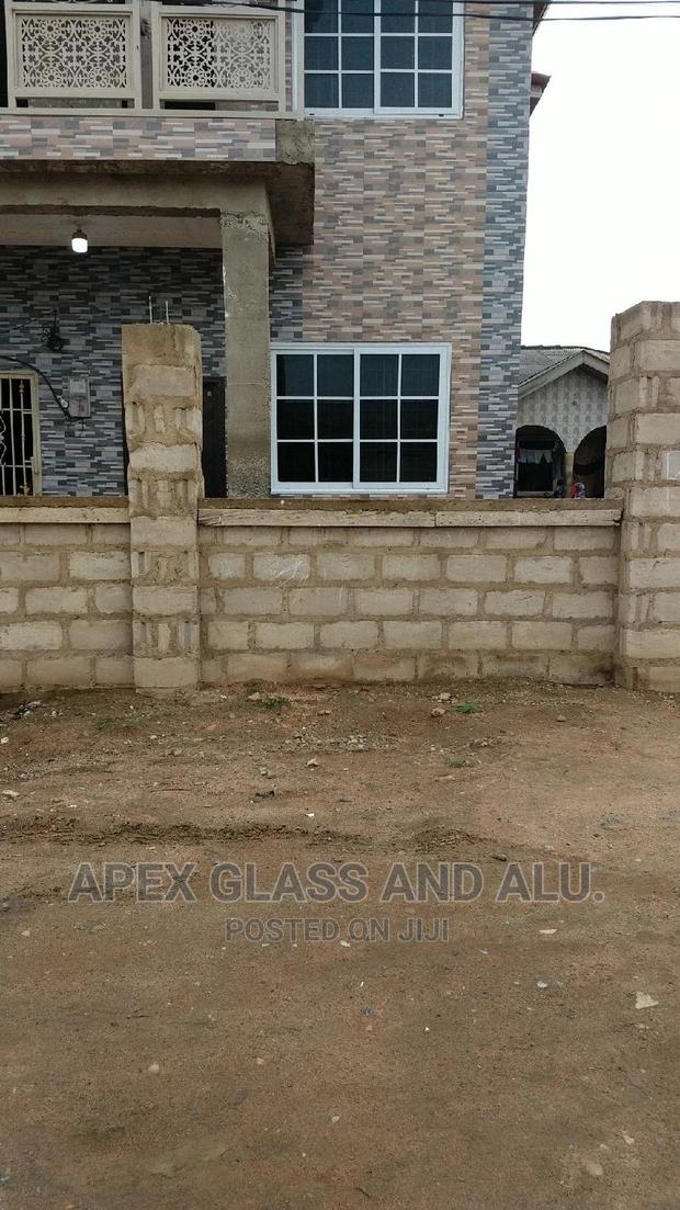 Aluminum Sliding Windows Gray Colour photo 2