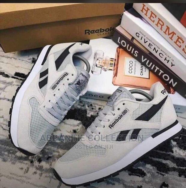 Reebok Classic Sneaker · Photo 4
