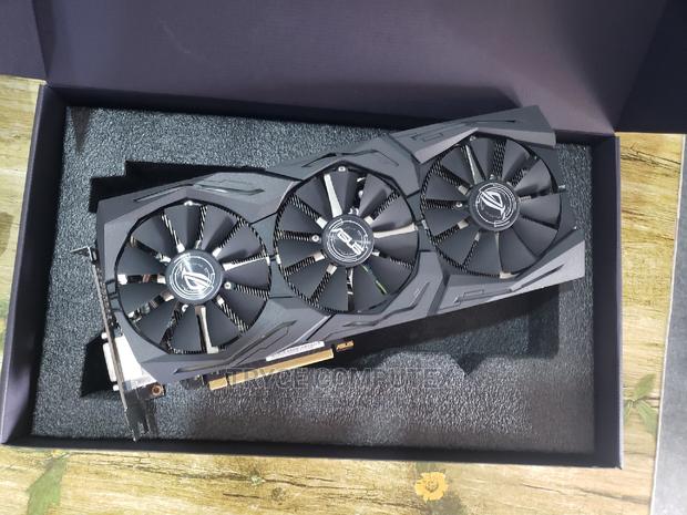 Asus Strix Rog GTX 1080ti 11gb Graphic Card · Photo 2