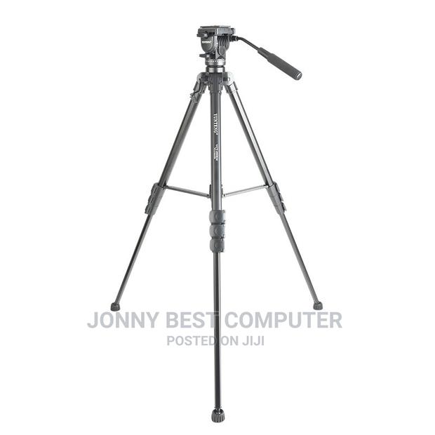 Yunteng 999 Professional Heavy Duty Tripod · Photo 4