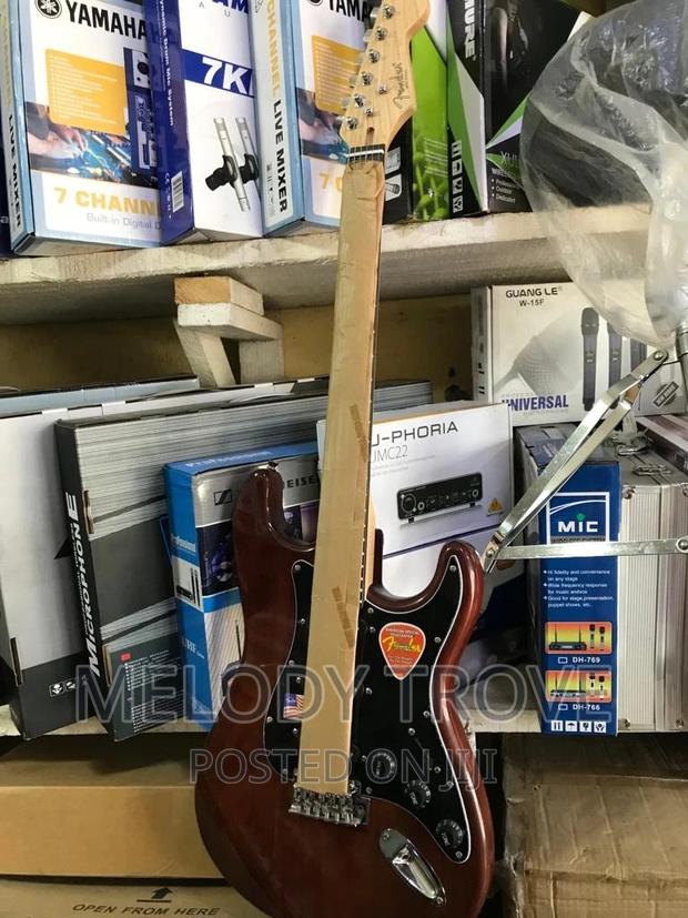 Fender Lead Guitar (Coffee Colour) · Photo 4