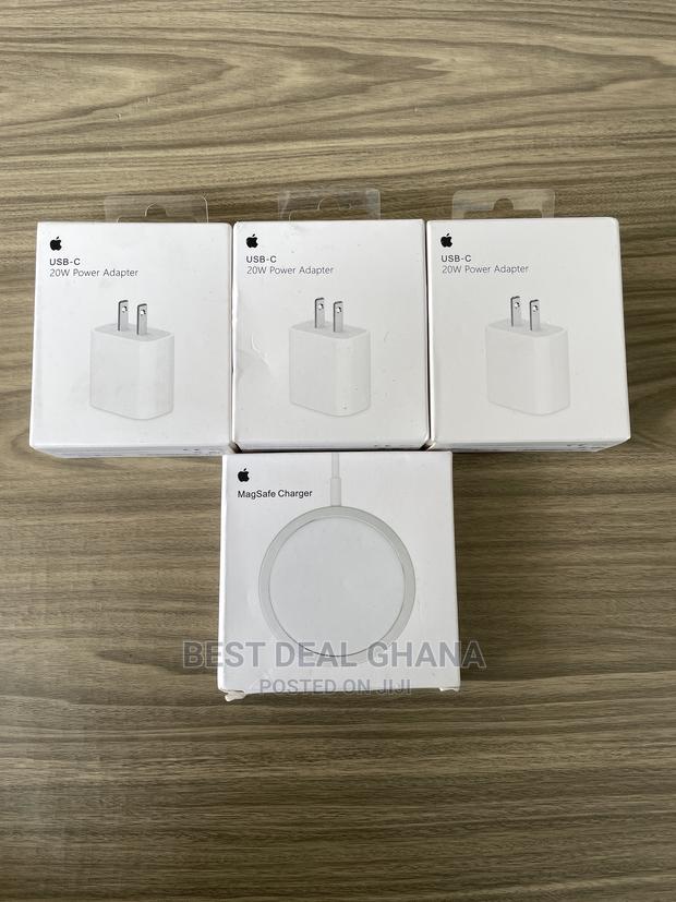 20W iPhone Type - C Charger photo 2