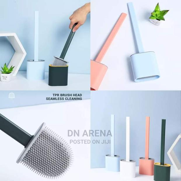 Silicon Wc Toilet Brush · Photo 2