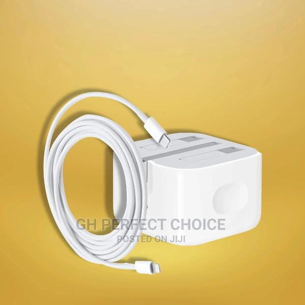 Topest iPhone Charger - Original · Photo 1