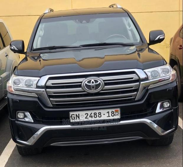 Car for Rent . Land-Cruiser for Rent in Ghana for Weddings · Photo 3