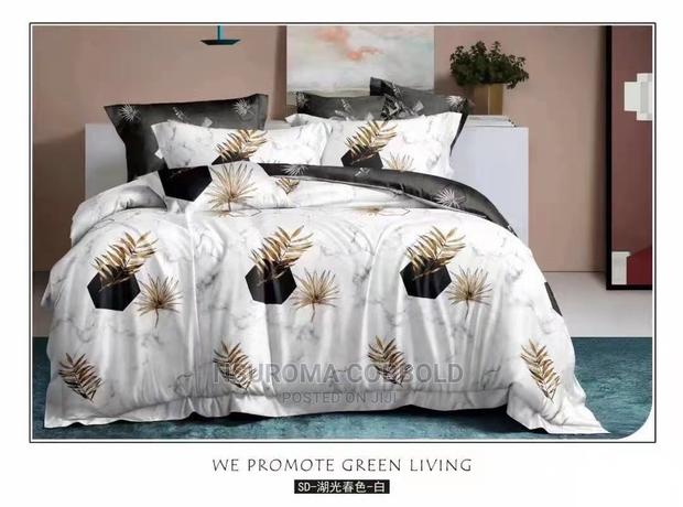 Duvet Set Available In Brands · Photo 3