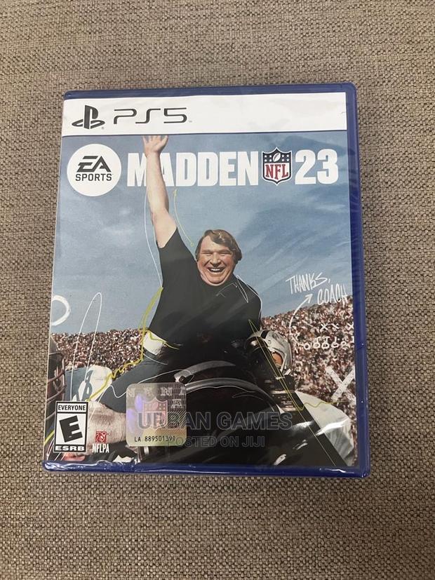 NFL Madden 23 Ps5 Sealed · Photo 2