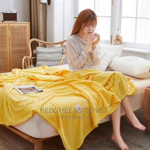 Soft Cozy Blanket · Photo 2
