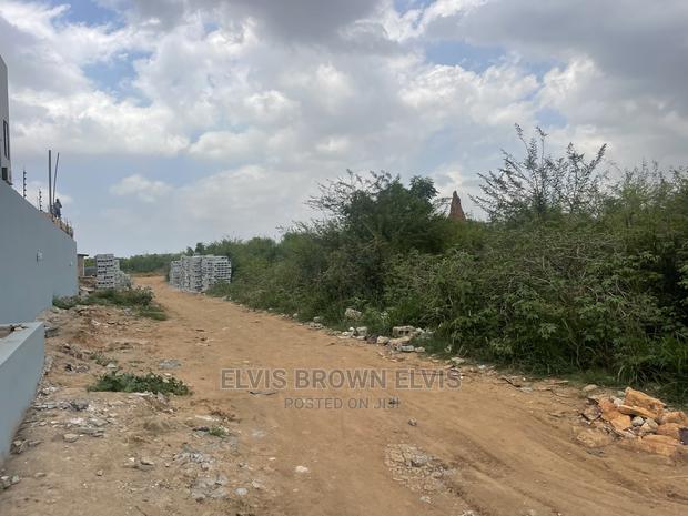 30 Acres Plots of Land for Sale at Lakeside or Legon Hills · Photo 4