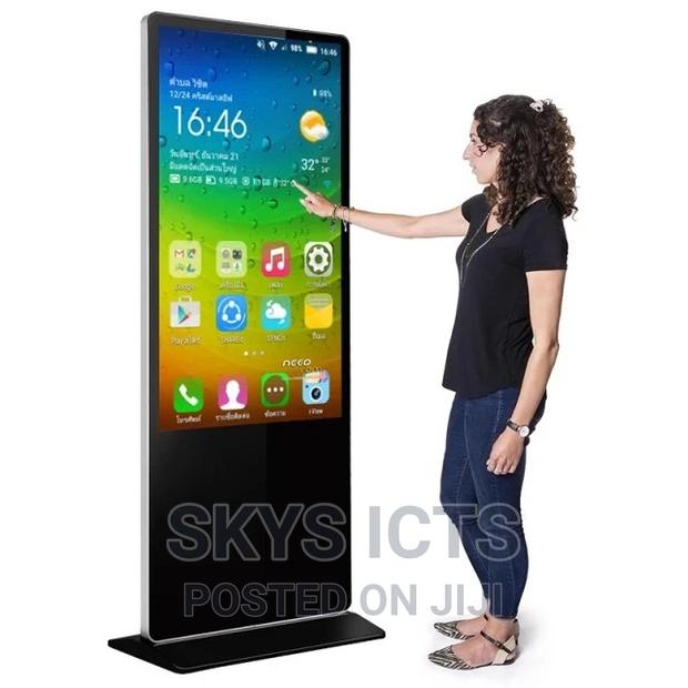 All in One Digital Kiosk / Self Service/Advertising Machine · Photo 2