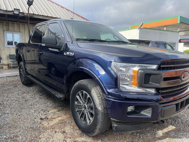 Ford F-150 2019 Blue