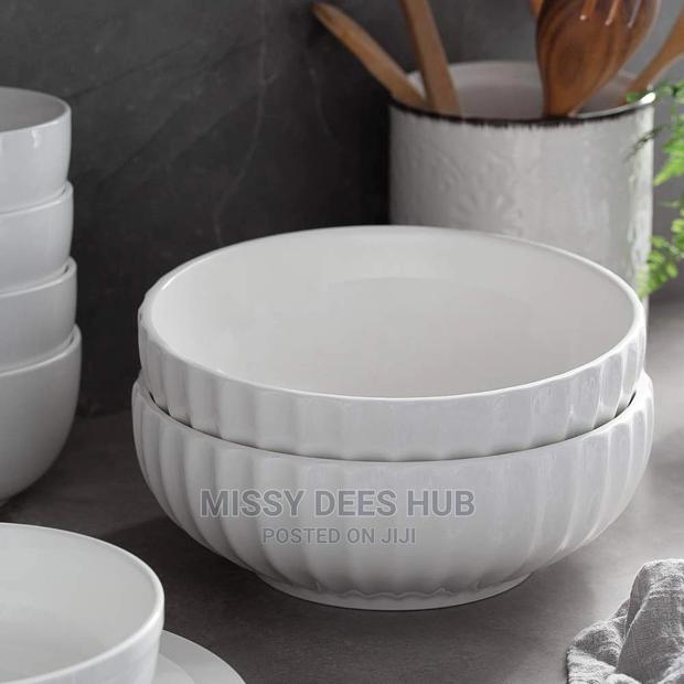 Large Size Ceramic Bowls · Photo 2