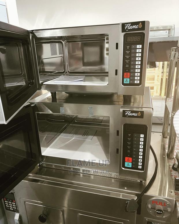 Commercial Microwave · Photo 4