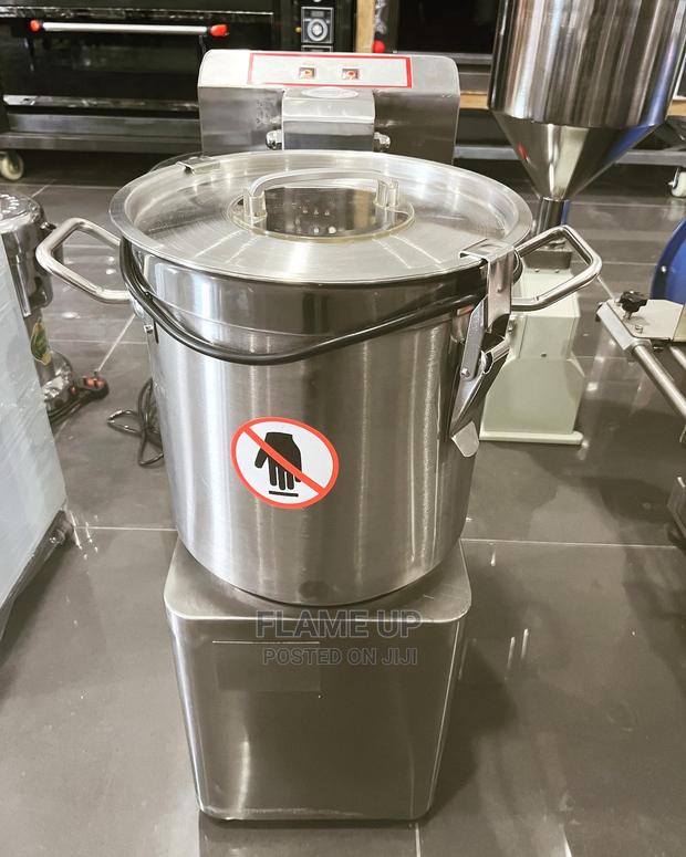 Food Processor · Photo 4