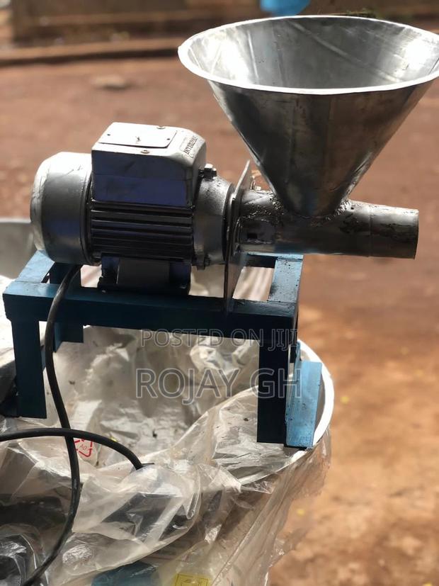 Mini Electric Fufu Machine · Photo 2