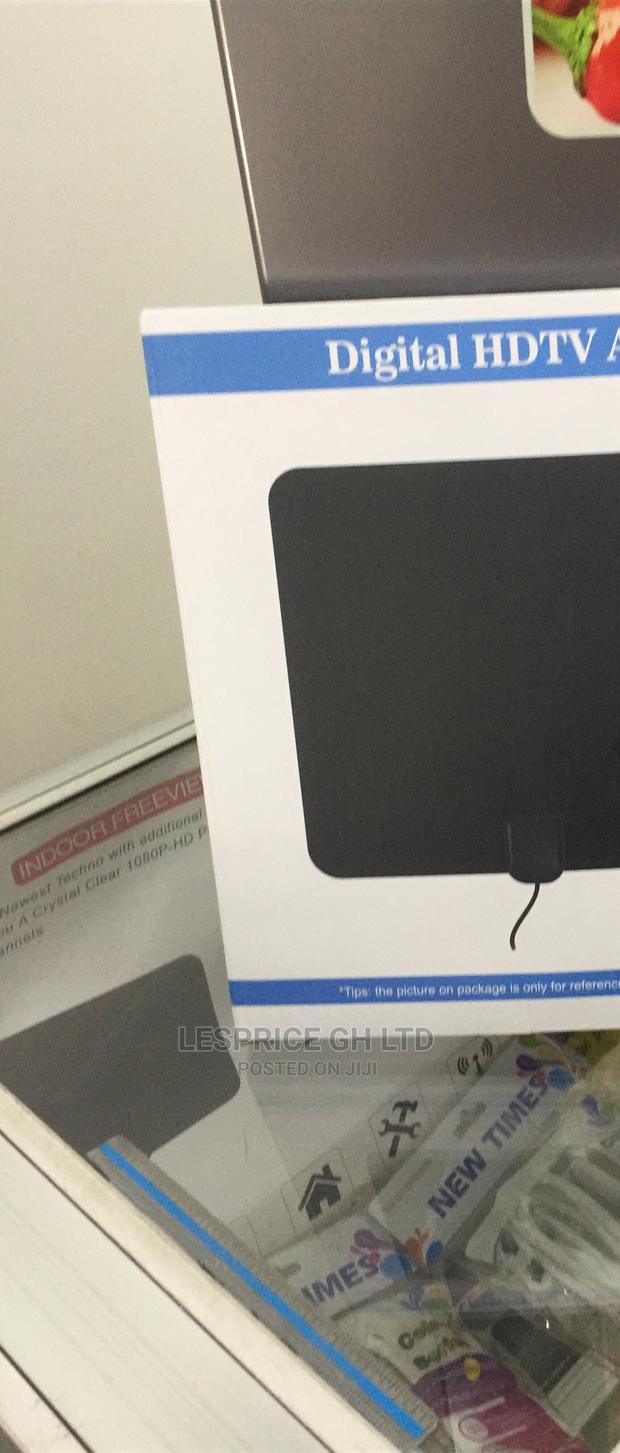 Powerful Indoor and Indoor Outdoor HDTV Antenna · Photo 2