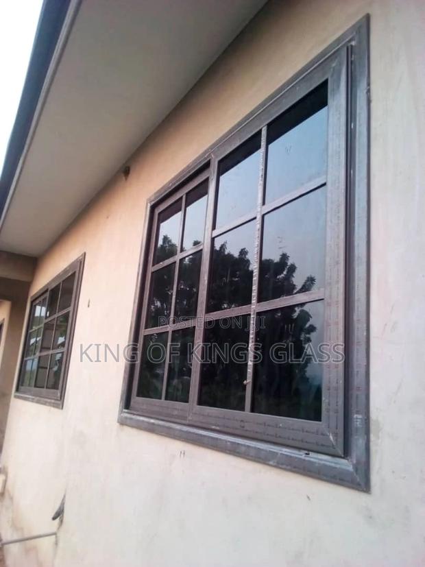 Glass Aluminium Sliding Windows · Photo 4