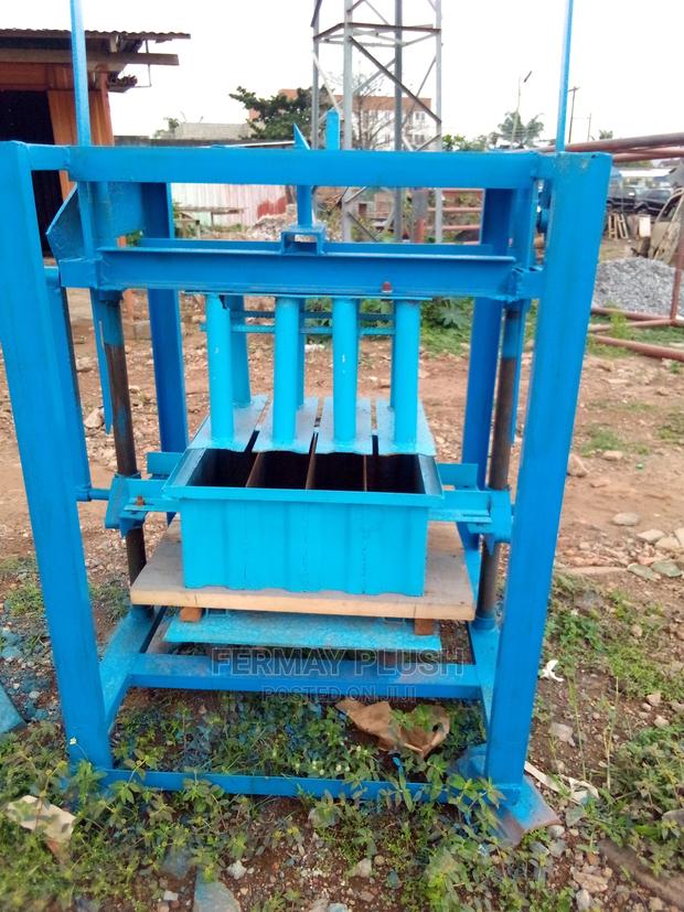 Heavy Machines for Block Making for Sale · Photo 3