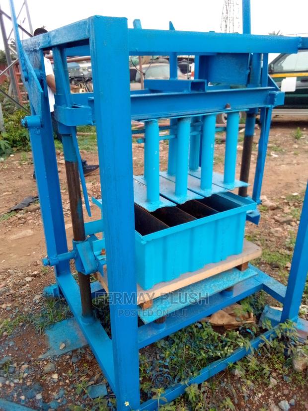Block Making Machines Produced With the Best of Materials · Photo 3