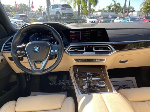 New BMW X5 2022 Gray photo 3