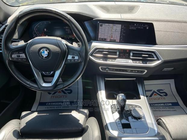 New BMW X5 2022 Gray photo 6