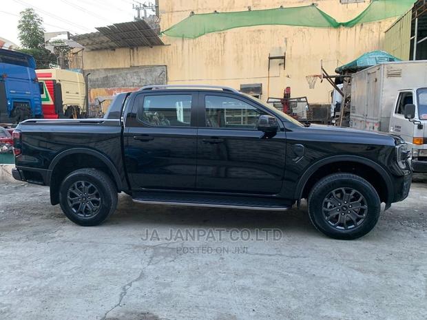 New Ford Ranger 2022 Black photo 4