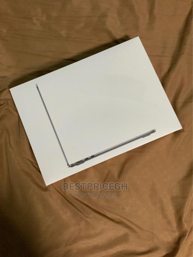 New Laptop Apple MacBook Air 2022 M2 8GB Apple M2 SSD 256GB · Photo 4