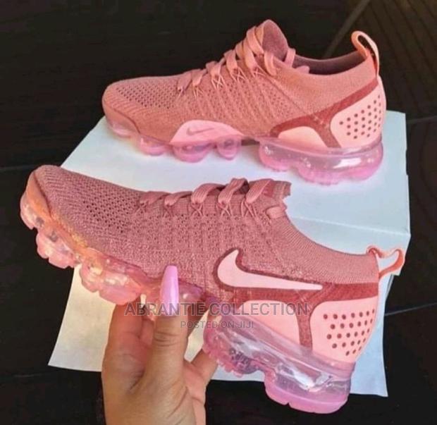 Nike Air Vapormax Flyknit · Photo 4