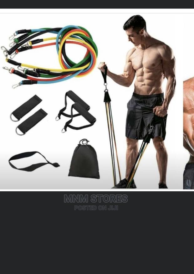 Resistance Band Training Kit · Photo 4