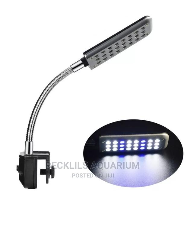 Clip Light for Fish Bowls and Aquariums · Photo 3