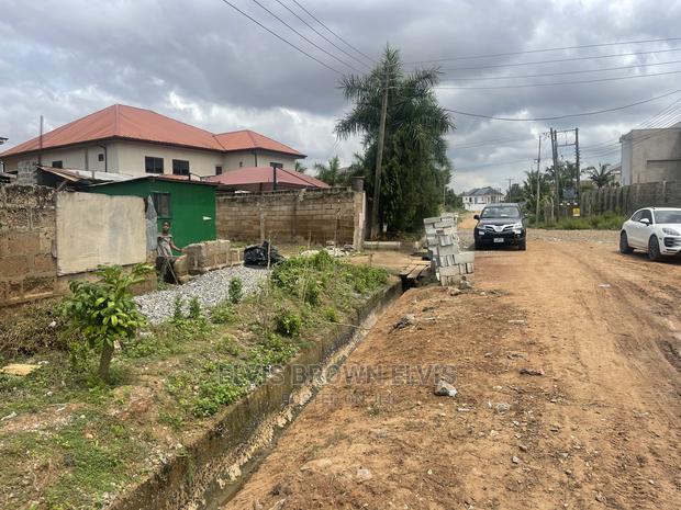 Land With Uncomplicated for Sale at West Trasacco · Photo 4
