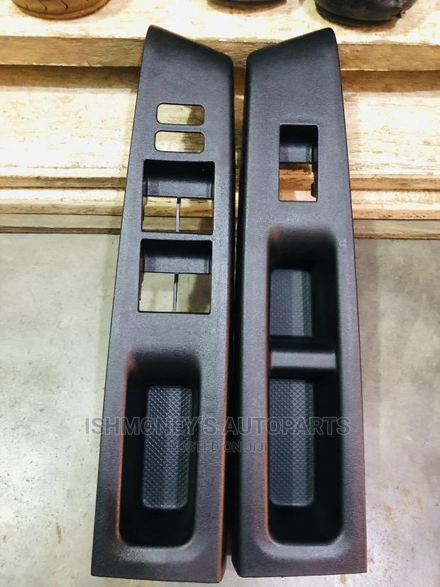 Toyota Vits/ Yaris 2012 Switch Covers and Switches photo 2