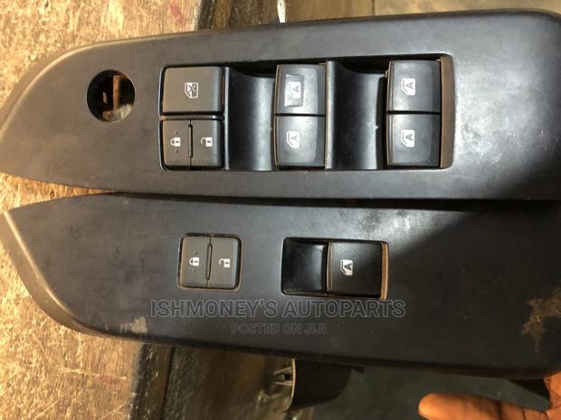 Toyota Vits/ Yaris 2012 Switch Covers and Switches photo 10
