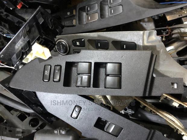 Toyota Vits/ Yaris 2012 Switch Covers and Switches photo 9