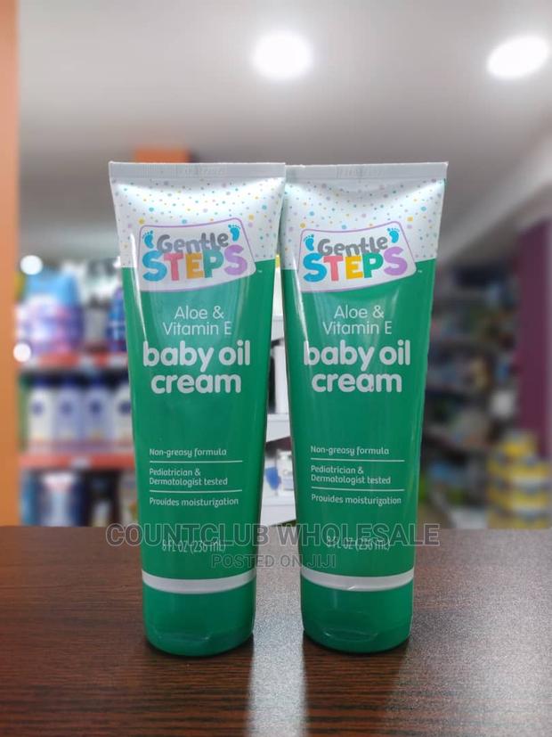 Gentle Steps Baby Oil Cream, Aloe Vitamin E 236ml · Photo 2