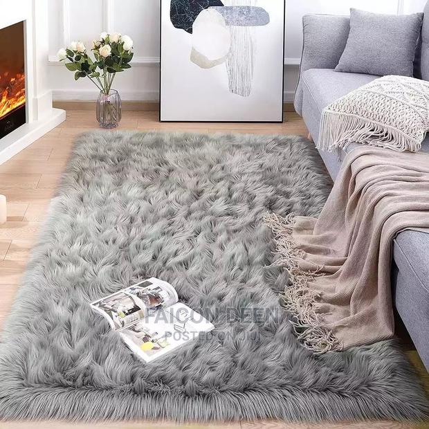Fluffy Heavy Fur Carpet Rug(In Diff Colors)**Size:180x120cm · Photo 1