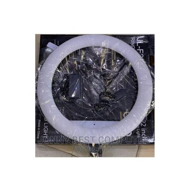 22 Inches Ring Light · Photo 4