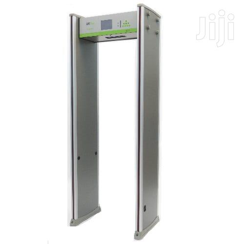 Walkthrough Metal Detector