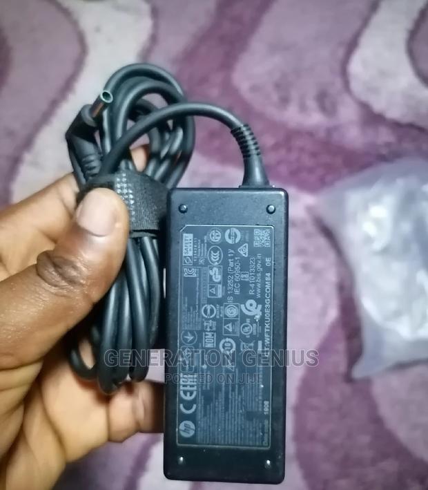 Original Hp Charger Small Pin photo 2