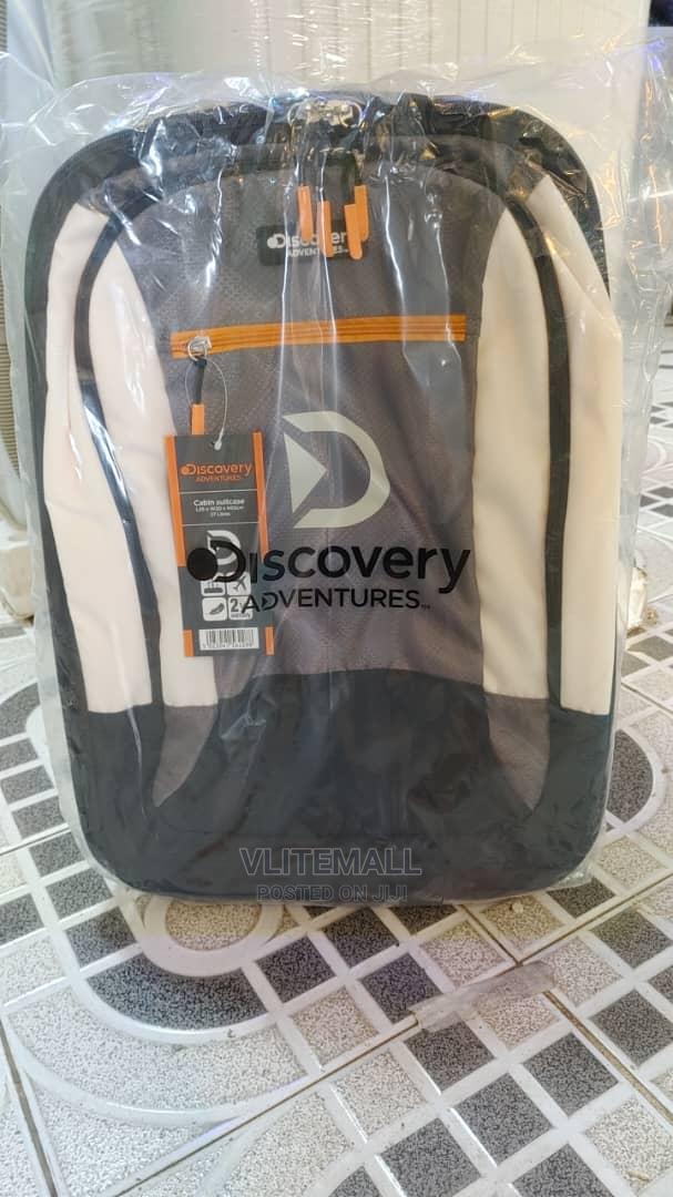 Discovery Adventures Traveling Bag · Photo 4