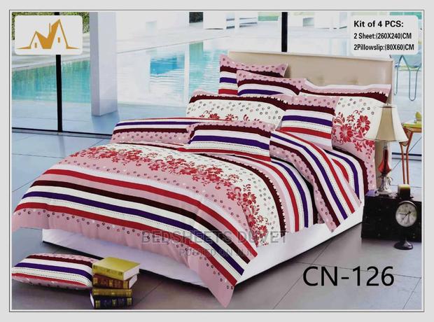2 Bedsheets and 4 Pillow Cases · Photo 2