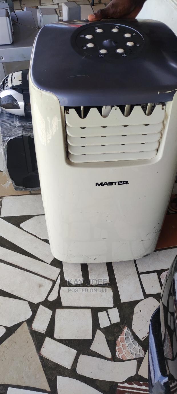 Standing Air Conditioner photo 2